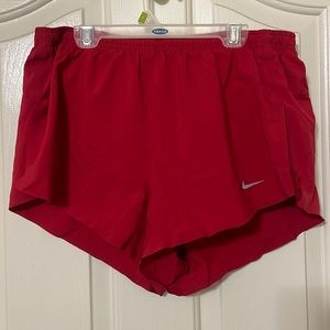 MENS NIKE DRI-FIT LARGE CRIMSON RED RUNNING SHORTS